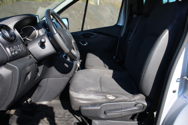 Renault Trafic Passenger 2.0 dCi 120 Grand Intens