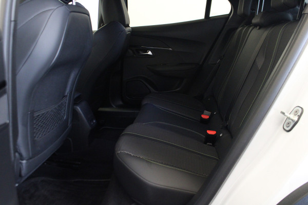 Peugeot 2008 1.2 PureTech 130 GT |Camera|Navi|