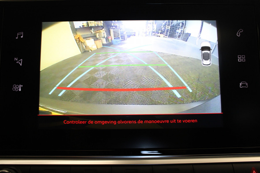 Citroën C4 Cactus 1.2 PureTech Shine |Pano|Stoelverw.|Camera|