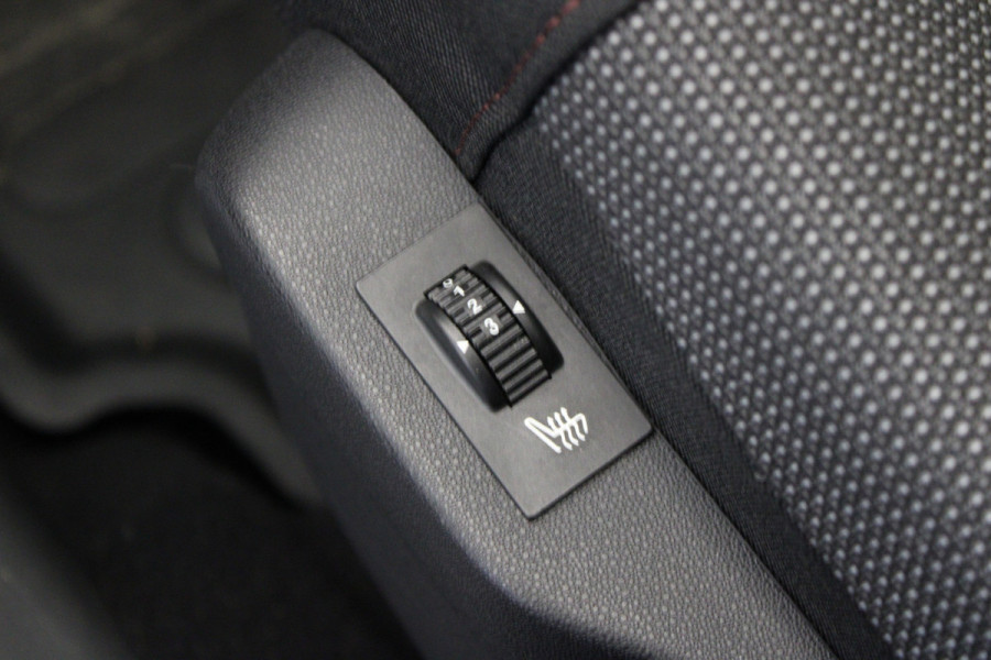 Citroën C4 Cactus 1.2 PureTech Shine |Pano|Stoelverw.|Camera|