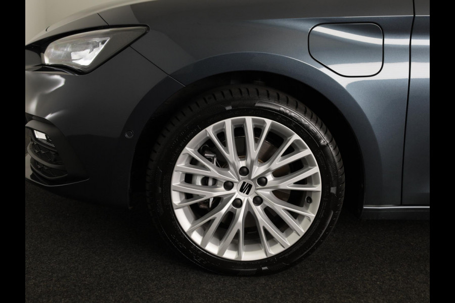 Seat Leon Sportstourer 1.5 TSI e-Hybrid Style Business Intense 204 pk Automaat | Verlengde garantie | Navigatie | Parkeersensoren (Park assist) | Achteruitrijcamera |