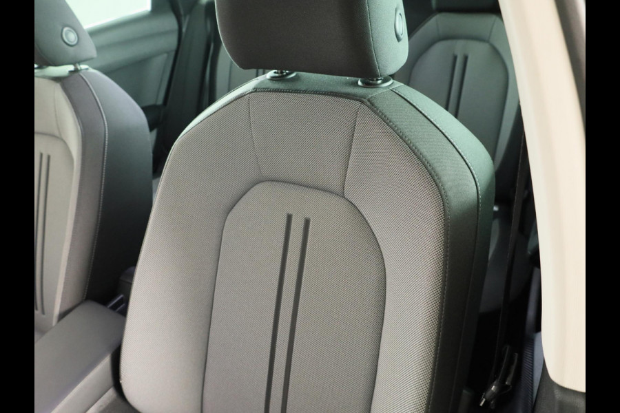 Seat Leon Sportstourer 1.5 TSI e-Hybrid Style Business Intense 204 pk Automaat | Verlengde garantie | Navigatie | Parkeersensoren (Park assist) | Achteruitrijcamera |