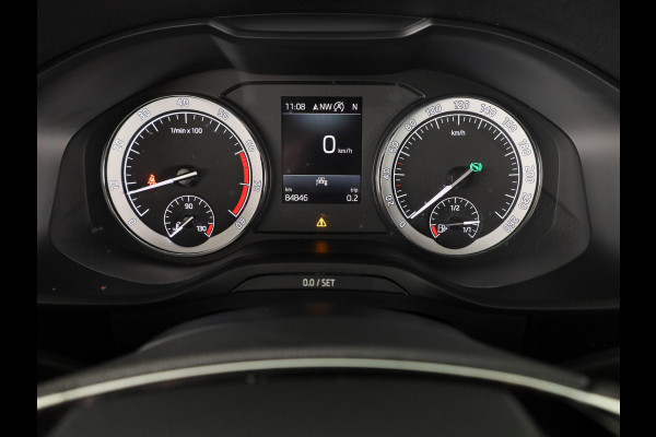 Škoda Kodiaq 1.5 TSI Business Edition Plus 150 pk | Lederen bekleding | Elektrisch verstelbare bestuurdersstoel|  Navigatie | Parkeersensoren (Park assist) | Rondomzicht camera | Stoelverwarming v/a |