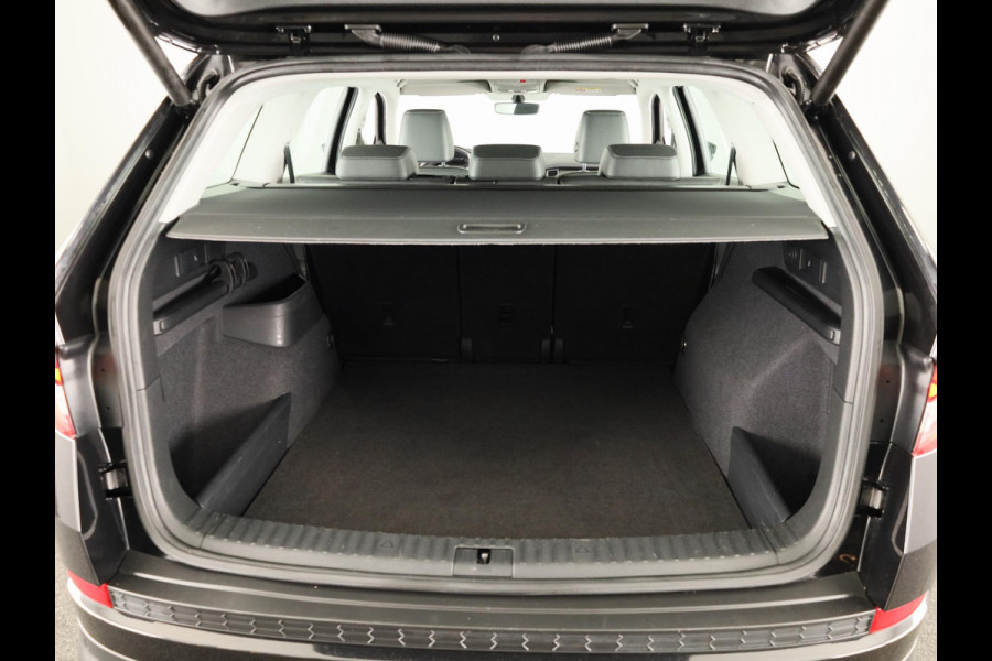 Škoda Kodiaq 1.5 TSI Business Edition Plus 150 pk | Lederen bekleding | Elektrisch verstelbare bestuurdersstoel|  Navigatie | Parkeersensoren (Park assist) | Rondomzicht camera | Stoelverwarming v/a |