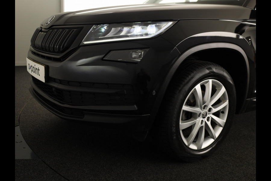 Škoda Kodiaq 1.5 TSI Business Edition Plus 150 pk | Lederen bekleding | Elektrisch verstelbare bestuurdersstoel|  Navigatie | Parkeersensoren (Park assist) | Rondomzicht camera | Stoelverwarming v/a |