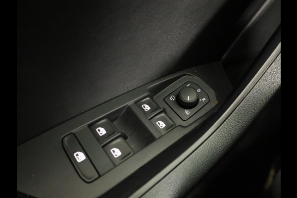 Škoda Kodiaq 1.5 TSI Business Edition Plus 150 pk | Lederen bekleding | Elektrisch verstelbare bestuurdersstoel|  Navigatie | Parkeersensoren (Park assist) | Rondomzicht camera | Stoelverwarming v/a |