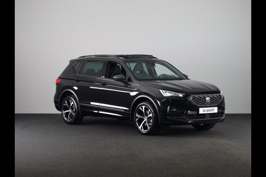 Seat Tarraco 1.4 TSI e-Hybrid PHEV FR 245 pk Automaat (DSG) | Navigatie | Panoramadak | Parkeersensoren (Park assist) | Achteruitrijcamera | Autom. airco (3 zones) | Apple Carplay/Android Auto |