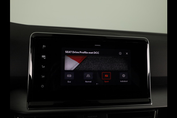 Seat Tarraco 1.4 TSI e-Hybrid PHEV FR 245 pk Automaat (DSG) | Navigatie | Panoramadak | Parkeersensoren (Park assist) | Achteruitrijcamera | Autom. airco (3 zones) | Apple Carplay/Android Auto |