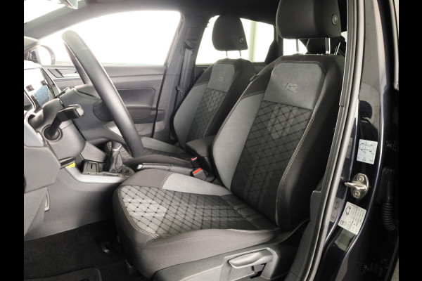 Volkswagen Taigo 1.0 TSI R-Line 115PK | Panorama dak | Navigatie via app | Parkeersensoren | Automatische airco |