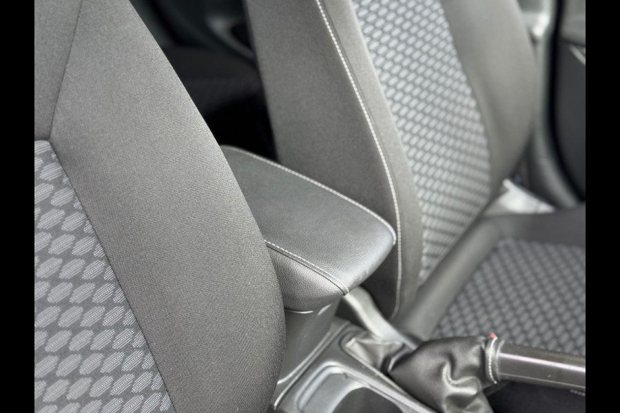 Opel Astra 1.2 Blitz Edition 2021 ZWART NAVI AIRCO LM NAP!