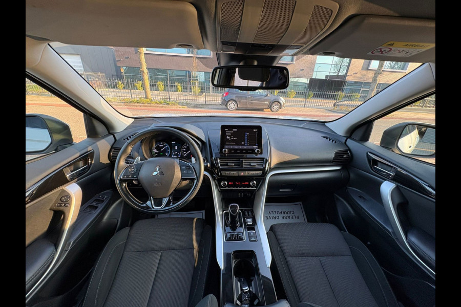 Mitsubishi Eclipse Cross 2.4 PHEV Instyle Trekhaak,Garantie,Camera