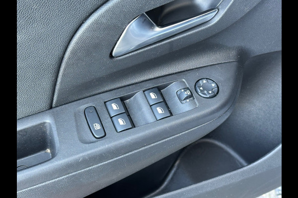 Opel Corsa 1.2 GS Line Automaat Leer Navi Camera Carplay