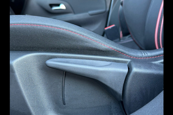 Opel Corsa 1.2 GS Line Automaat Leer Navi Camera Carplay