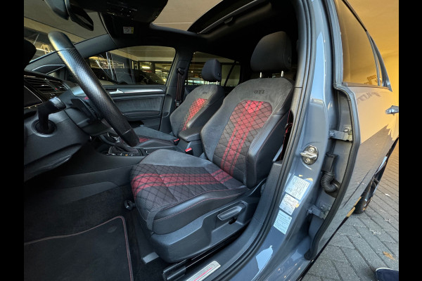 Volkswagen Golf 2.0 TSI GTI TCR Pano|Keyles|Akrapovic|Dynaudio