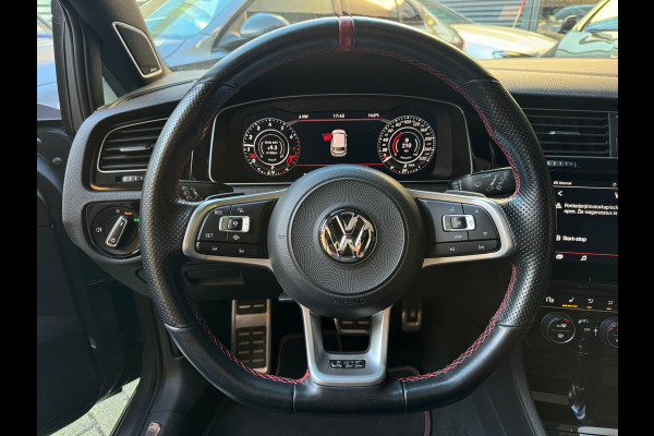 Volkswagen Golf 2.0 TSI GTI TCR Pano|Keyles|Akrapovic|Dynaudio