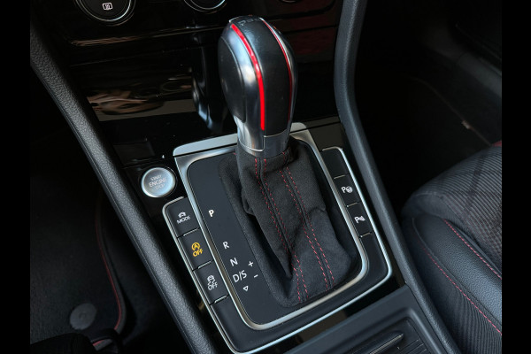 Volkswagen Golf 2.0 TSI GTI TCR Pano|Keyles|Akrapovic|Dynaudio