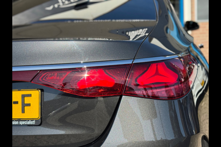 Mercedes-Benz E-Klasse 200 AMG Line Hyperscreen 360 Camera 21 inch