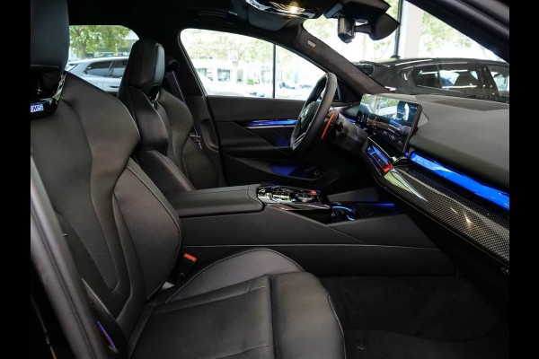 BMW 5 Serie Touring M5 ** M-DRIVER PACK (305 km/h), M-REMMEN, TREKH, ACC, MERINO LEDER, 20/21 INCH LMV ** 1e EIG - UNFALLFREI - Ex BMW AG ** ** INFORMEER OOK NAAR ONZE AANTREKKELIJKE FINANCIAL-LEASE TARIEVEN **