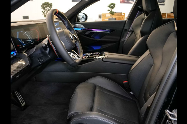 BMW 5 Serie Touring M5 ** M-DRIVER PACK (305 km/h), M-REMMEN, PANO, TREKH, MERINO LEDER, 20/21 INCH LMV ** 1e EIG - UNFALLFREI - Ex BMW AG ** ** INFORMEER OOK NAAR ONZE AANTREKKELIJKE FINANCIAL-LEASE TARIEVEN **