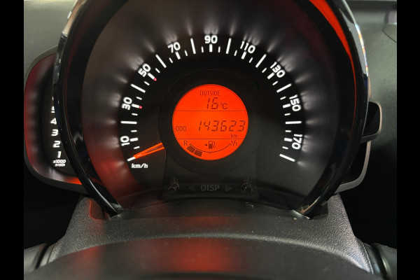 Peugeot 108 1.0 e-VTi Collection TOP! Open Dak / Carplay / Camera