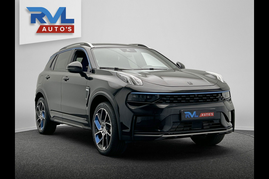 Lynk & Co 01 1.5 261PK Plug-in Hybrid *Zwarte Hemel* 360° Camera Pano/dak Apple/Carplay Adaptive/Cruise
