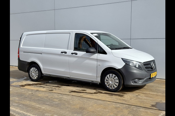 Mercedes-Benz Vito 114 1.9 CDI Automaat L2H1 Climate Control Adaptieve Cruise Side Bars Camera Carplay Stoelverwarming
