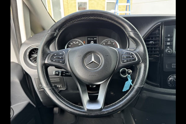 Mercedes-Benz Vito 114 1.9 CDI Automaat L2H1 Climate Control Adaptieve Cruise Side Bars Camera Carplay Stoelverwarming