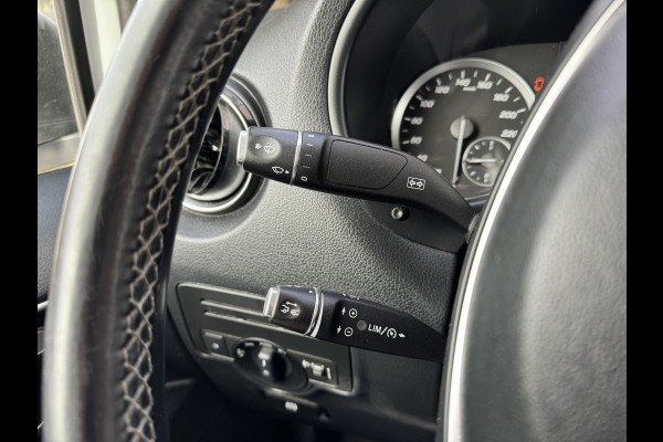 Mercedes-Benz Vito 114 1.9 CDI Automaat L2H1 Climate Control Adaptieve Cruise Side Bars Camera Carplay Stoelverwarming
