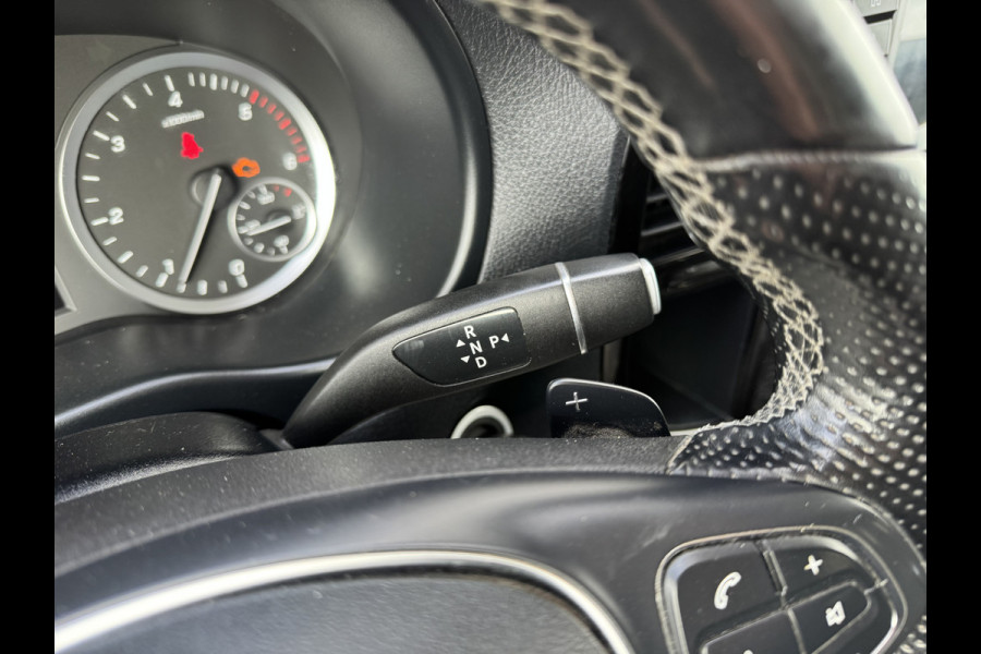 Mercedes-Benz Vito 114 1.9 CDI Automaat L2H1 Climate Control Adaptieve Cruise Side Bars Camera Carplay Stoelverwarming