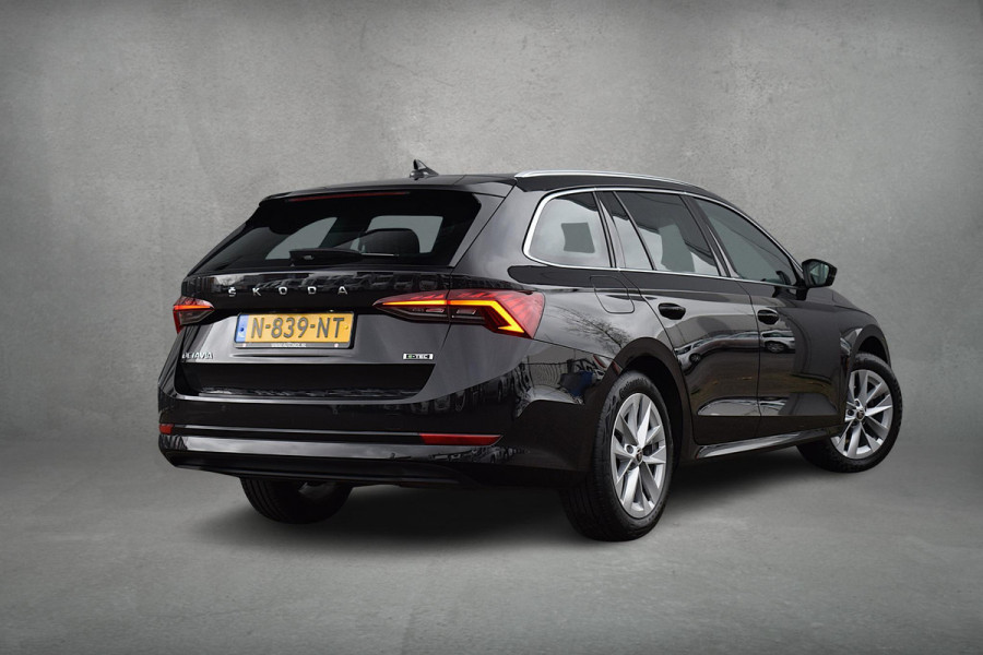 Škoda Octavia Combi 1.0 e-TSI Business Edition | Carplay | Climate | Camera | 17'' Velgen