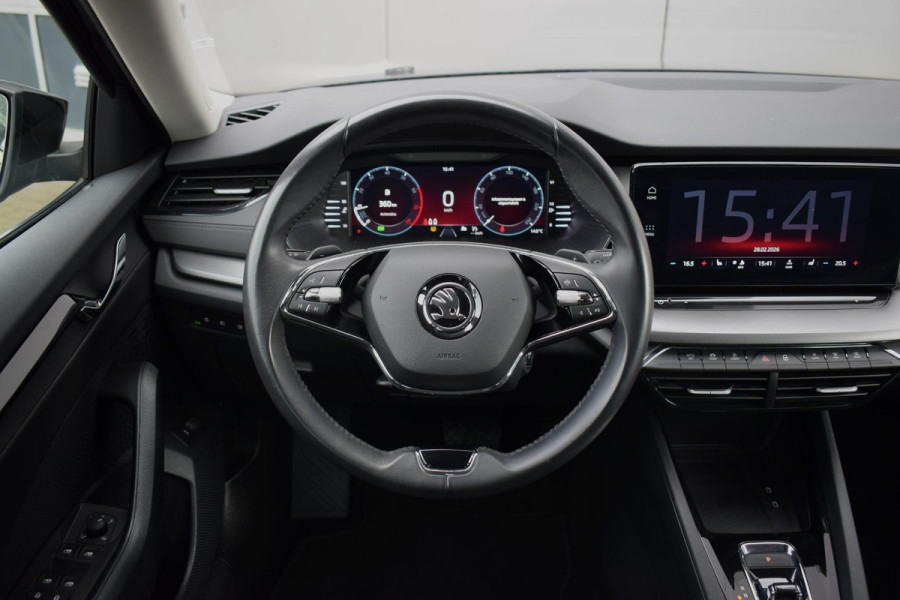 Škoda Octavia Combi 1.0 e-TSI Business Edition | Carplay | Climate | Camera | 17'' Velgen