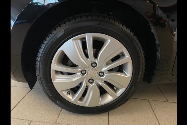 Suzuki Swift 1.2 Select AIRCO NAVI BLUETOOTH STOELVERW ELEK RAMEN CENT VERG VELGEN 5 DEUREN TREKHAAK PRIVACYGLAS ZEER NETTE AUTO