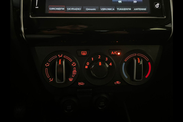 Suzuki Swift 1.2 Select AIRCO NAVI BLUETOOTH STOELVERW ELEK RAMEN CENT VERG VELGEN 5 DEUREN TREKHAAK PRIVACYGLAS ZEER NETTE AUTO