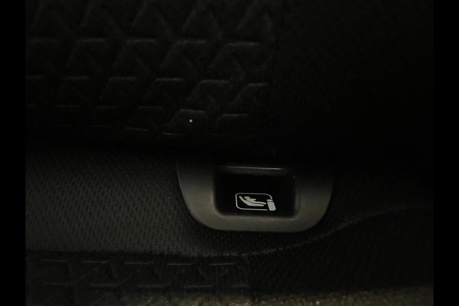 Suzuki Swift 1.2 Select AIRCO NAVI BLUETOOTH STOELVERW ELEK RAMEN CENT VERG VELGEN 5 DEUREN TREKHAAK PRIVACYGLAS ZEER NETTE AUTO