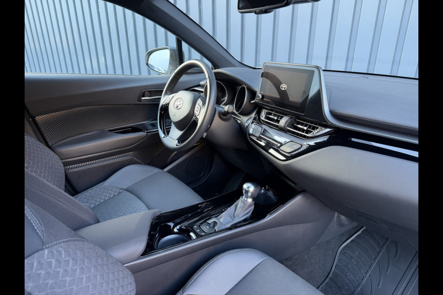 Toyota C-HR 1.8 Hybrid Style / Bi tone | BSM | Draadloos Apple Carplay/Android auto | PDC V+A | Rijklaar!!!