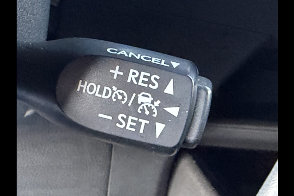 Toyota C-HR 1.8 Hybrid Style / Bi tone | BSM | Draadloos Apple Carplay/Android auto | PDC V+A | Rijklaar!!!