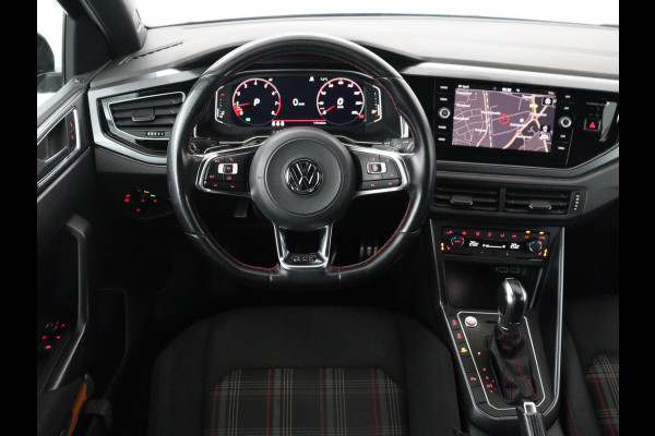 Volkswagen Polo 2.0 TSI GTI | Panoramadak | Stoelverwarming | Adaptive cruise | Camera | Virtual Cockpit | Carplay | Keyless | Full LED | Navigatie | Climate control | Origineel NL