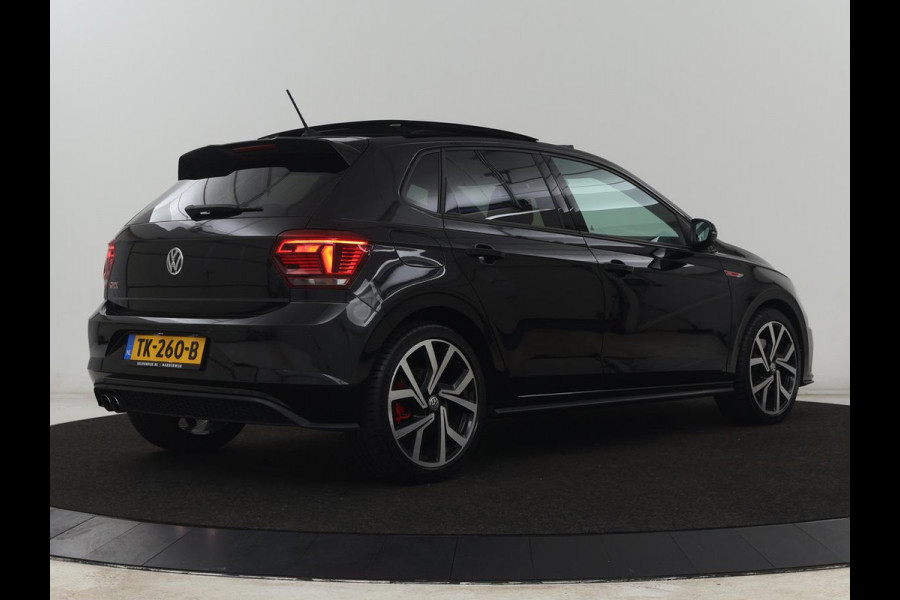 Volkswagen Polo 2.0 TSI GTI | Panoramadak | Stoelverwarming | Adaptive cruise | Camera | Virtual Cockpit | Carplay | Keyless | Full LED | Navigatie | Climate control | Origineel NL