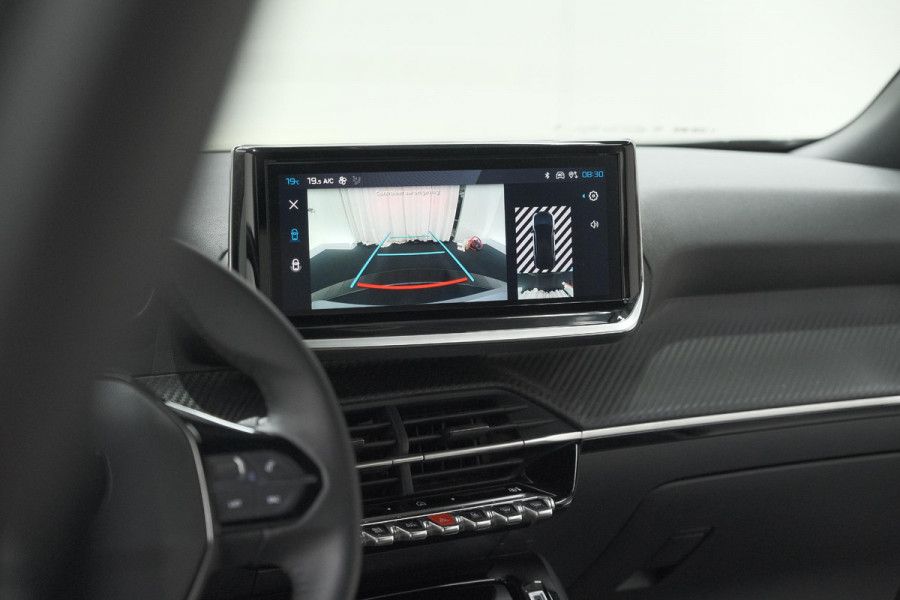 Peugeot e-2008 EV Allure 54 kWh | 3 Fase Laadfunctie | Camera | Navigatie | Apple Carplay