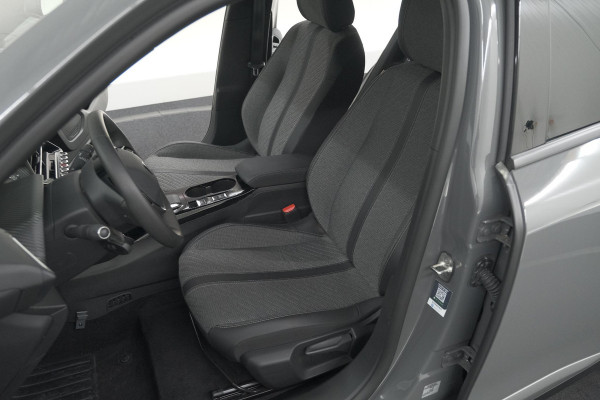 Peugeot e-2008 EV Allure 54 kWh | 3 Fase Laadfunctie | Camera | Navigatie | Apple Carplay