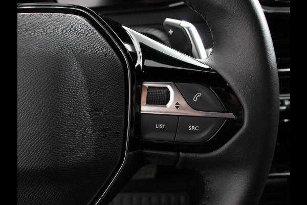 Peugeot 2008 1.2 Hybrid 136 pk Automaat Allure | DEMO ! | Navigatie | Apple Carplay/Android Auto | Climate Control | Dab | Led | Parkeer sensoren | Cruise Control | Stoelverwarming