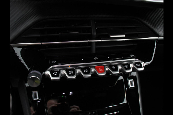 Peugeot 2008 1.2 Hybrid 136 pk Automaat Allure | DEMO ! | Navigatie | Apple Carplay/Android Auto | Climate Control | Dab | Led | Parkeer sensoren | Cruise Control | Stoelverwarming