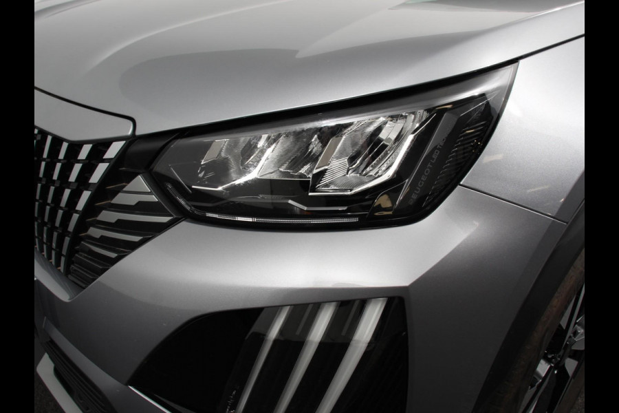 Peugeot 2008 1.2 Hybrid 136 pk Automaat Allure | DEMO ! | Navigatie | Apple Carplay/Android Auto | Climate Control | Dab | Led | Parkeer sensoren | Cruise Control | Stoelverwarming