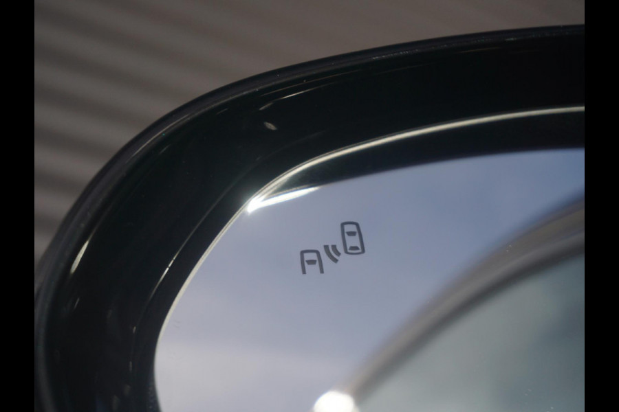 Leapmotor C10 Design 69.9 kWh Panoramadak