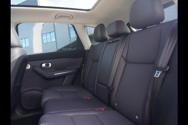 Leapmotor C10 Design 69.9 kWh Panoramadak