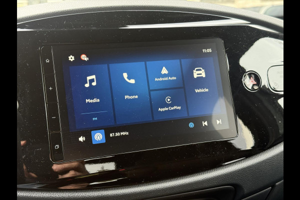 Toyota Aygo X 1.5 Hybrid Pulse Plus | Tarragon, Bi-Tone, Stoelverwarming, Climate control, Startknop, LED, 17 inch