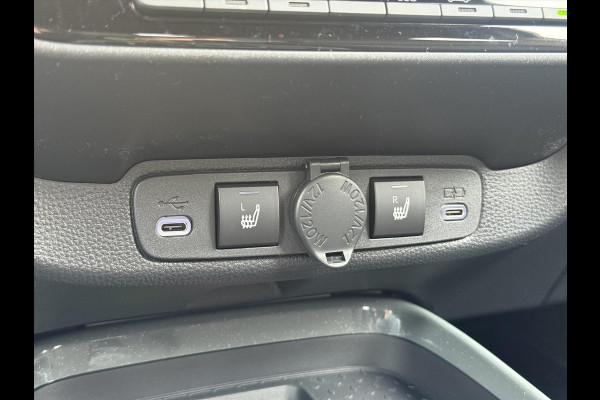 Toyota Aygo X 1.5 Hybrid Pulse Plus | Tarragon, Bi-Tone, Stoelverwarming, Climate control, Startknop, LED, 17 inch