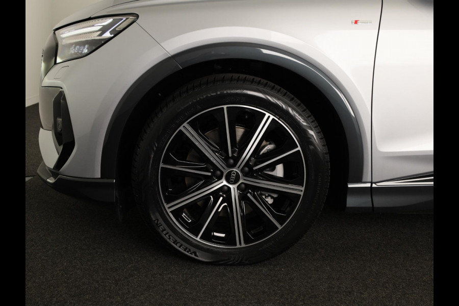 Audi Q4 e-tron 45 S edition Competition e-tron 82 kWh 286 pk | Assistentiepakket plus | Comfortpakket | Ambient lichtpakket | Optiekpakket zwart plus |