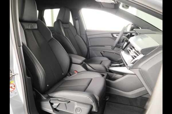 Audi Q4 e-tron 45 S edition Competition e-tron 82 kWh 286 pk | Assistentiepakket plus | Comfortpakket | Ambient lichtpakket | Optiekpakket zwart plus |