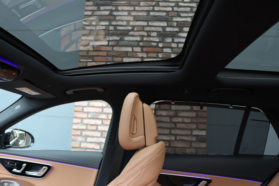 Mercedes-Benz E-Klasse Estate 300 e AMG Line | Distronic | Trekhaak | Burmester | Stoelventilatie | Panoramadak | Digital Light | Surround Camera | Keyless Go | Zonnerollo's |